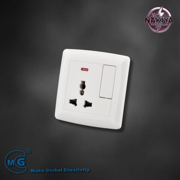 MULTI 13A SOCKET WITH SWITCH AND NEON