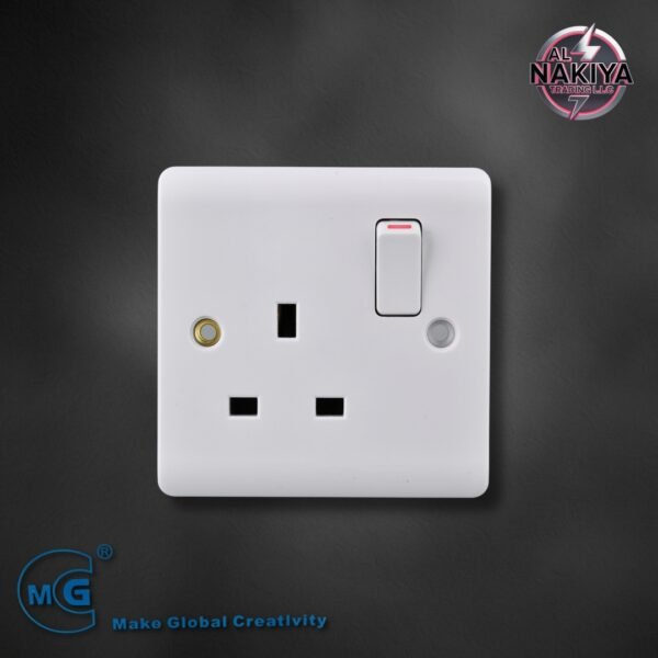 13A SWITCH SOCKET - MG