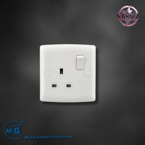 13A SOCKET WITH SWITCH AND NEON