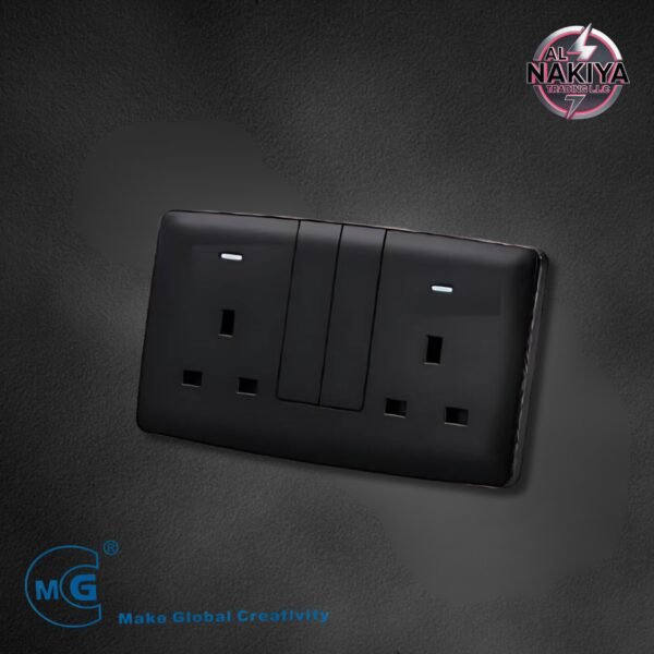13A SOCKET DOUBLE WITH SWITCH AND NEON (BIG BUTTON) (BLACK +SILVER)
